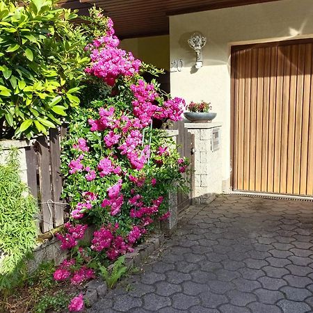 Haus Flora - Ferienwohnung Bodensdorf Bagian luar foto
